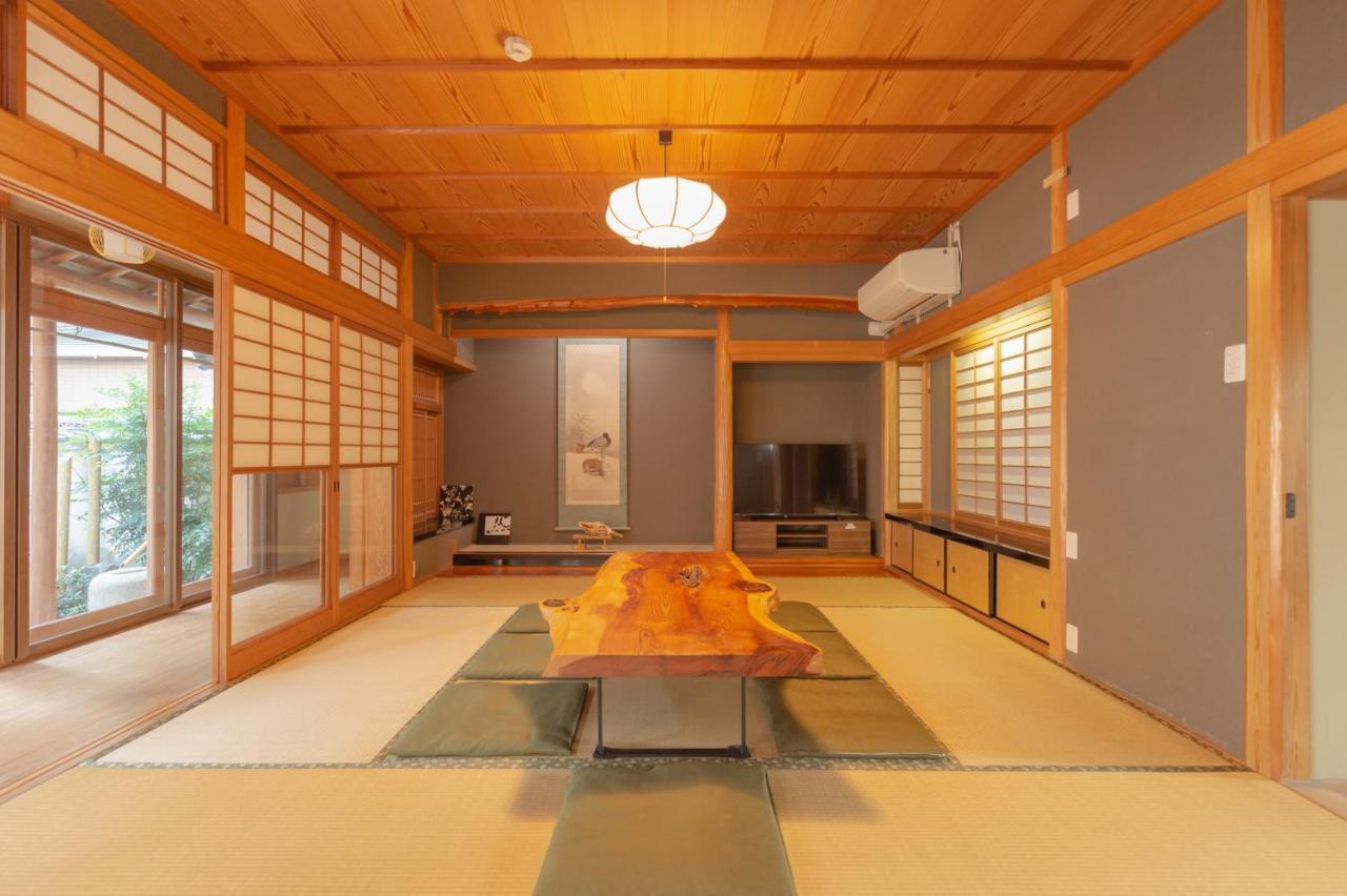 庭之宿 新大阪日本庭園の家 -residence Niwanoyado- Casa de férias *